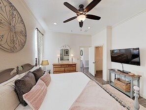 獨棟房屋, 多張床, 陽台, 泳池景觀 | 6 間臥室、獨特裝潢、布置獨特、免費無線上網