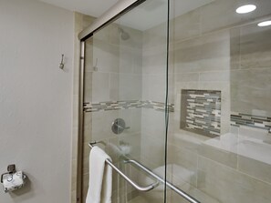 Appartement, Meerdere bedden, keuken | Badkamer | Handdoeken, toiletpapier