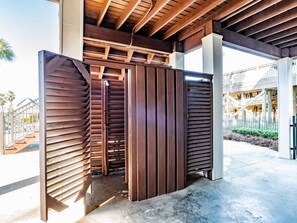 Property grounds - Southern Secret West by Southern Vacation Rentals (Gulf Shores)