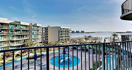 Phoenix on the Bay #1410