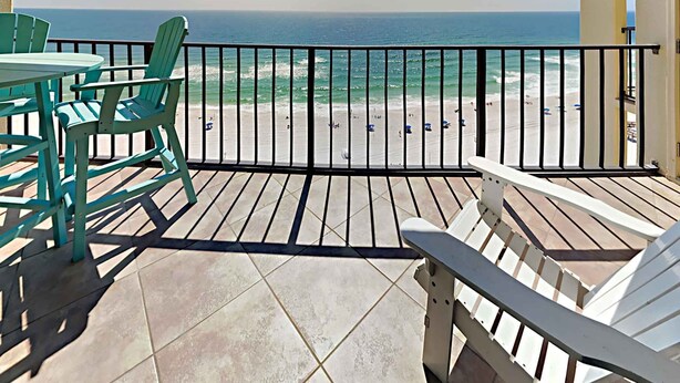 A balcony with a view of the beach and ocean. - Phoenix III by Southern Vacation Rentals (Orange Beach)