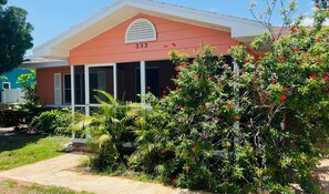 Exterior -  Tropical Beach Bungalow with Private Saltwater Pool and Additional Pool House (St. Pete Beach)