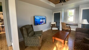 Unclassified image, 5 of 23, button - Rural Historic Farm House, Kid and Pet Friendly (Trenary)