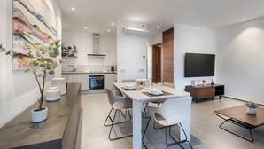 Dining - Colinas - Agora 0.3 DELUXE 1B (Arona)