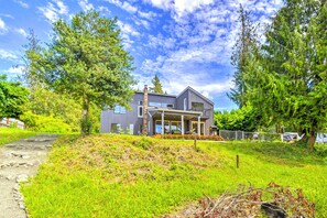 Exterior - Stunning Hood Canal Getaway w/ Private Deck! (Belfair)