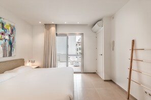 3 chambres, fer et planche à repasser, Wi-Fi gratuit, draps fournis