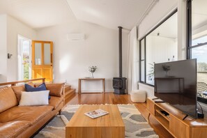 Cabane Luxe, bain à remous | Coin séjour