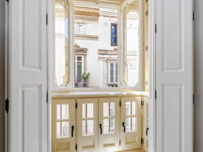 Interior - INMálaga Apartments Santos Suites (Málaga)