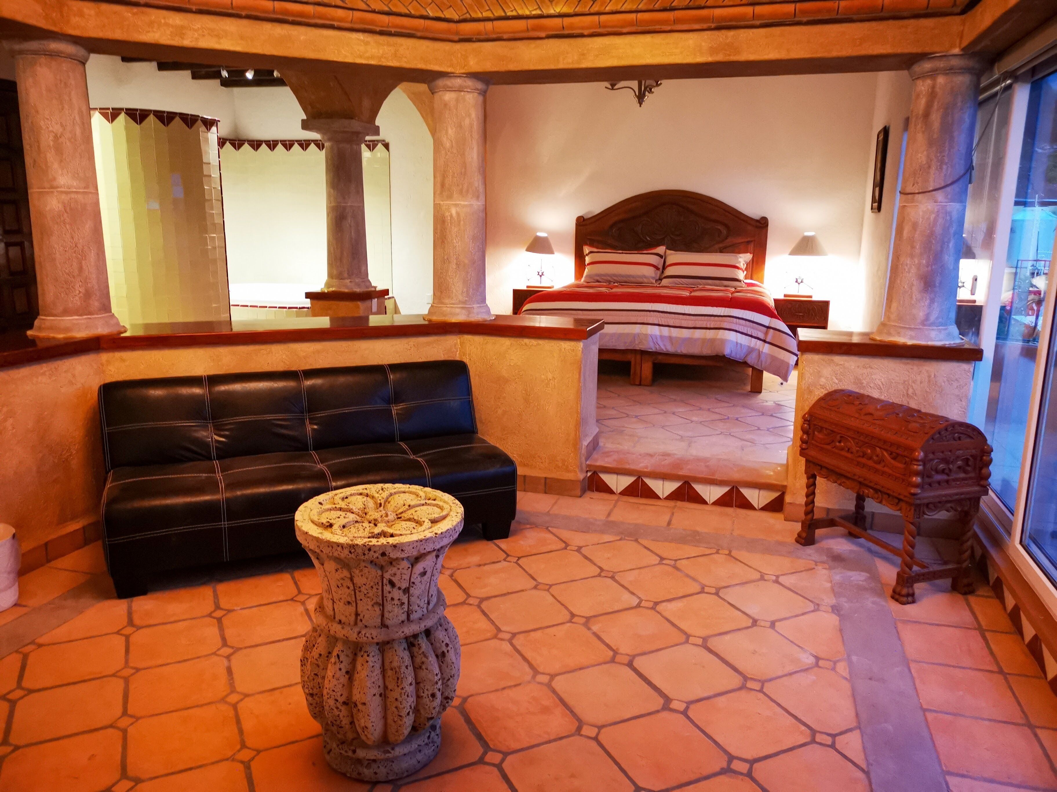 华丽开间套房 (Cadbury) | 防过敏的被褥、羽绒被、迷你吧、客房内保险箱