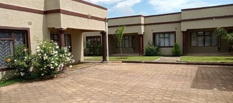 Fully Furnished Apartment with 3 bedrooms in Chililabombwe