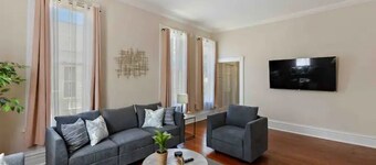 Beach Modern Victorian Retreat in Sunny Gulfport!