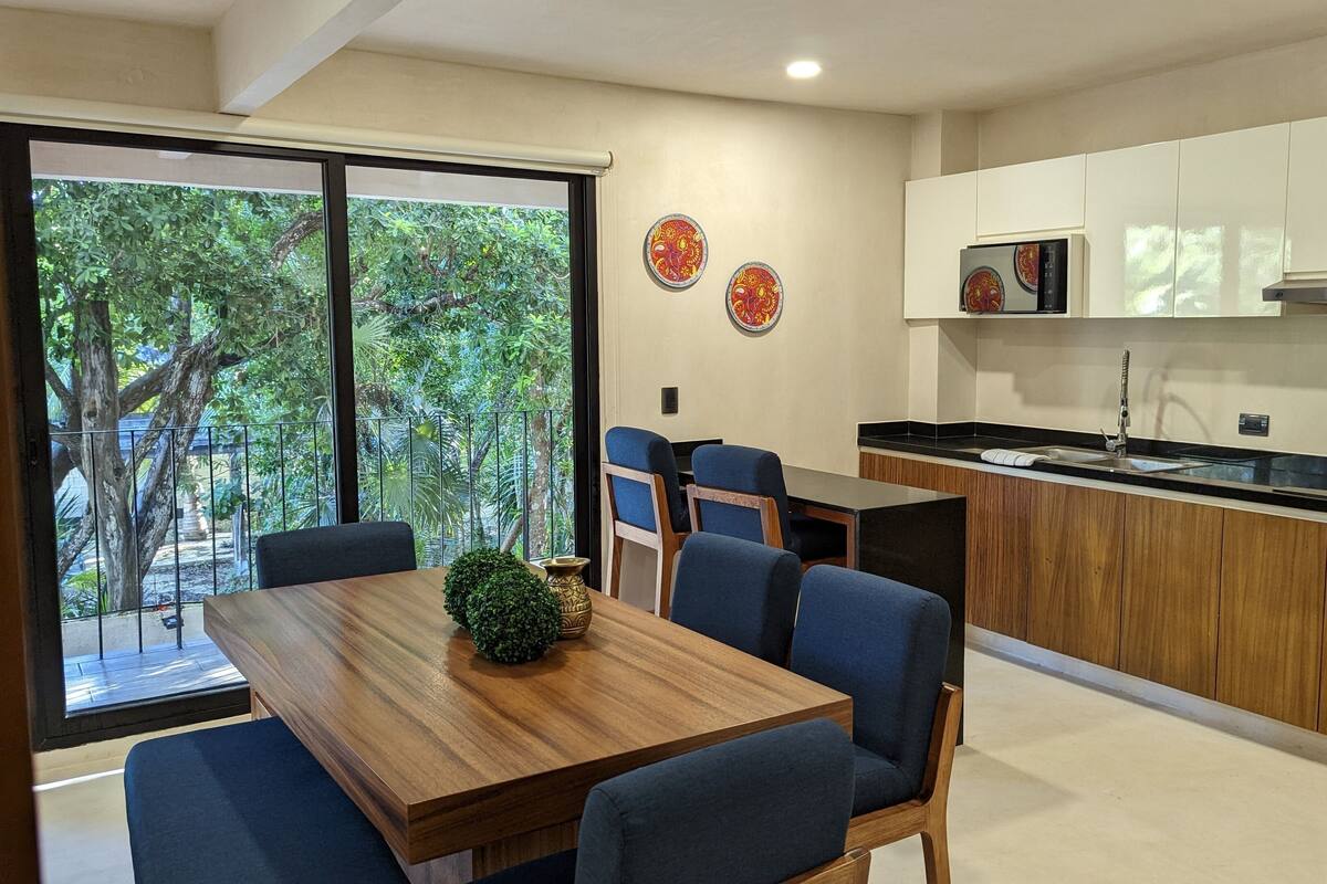 Superior Apartment | 1 bedroom, premium bedding, individually decorated