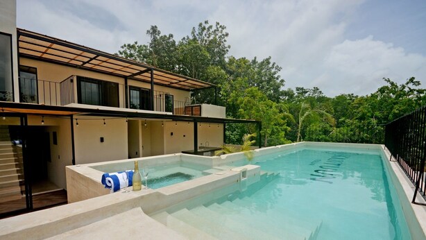 Outdoor pool, pool loungers - CONDOMINIO ENCANTADOR KAANTUN TULUM (Tulum)