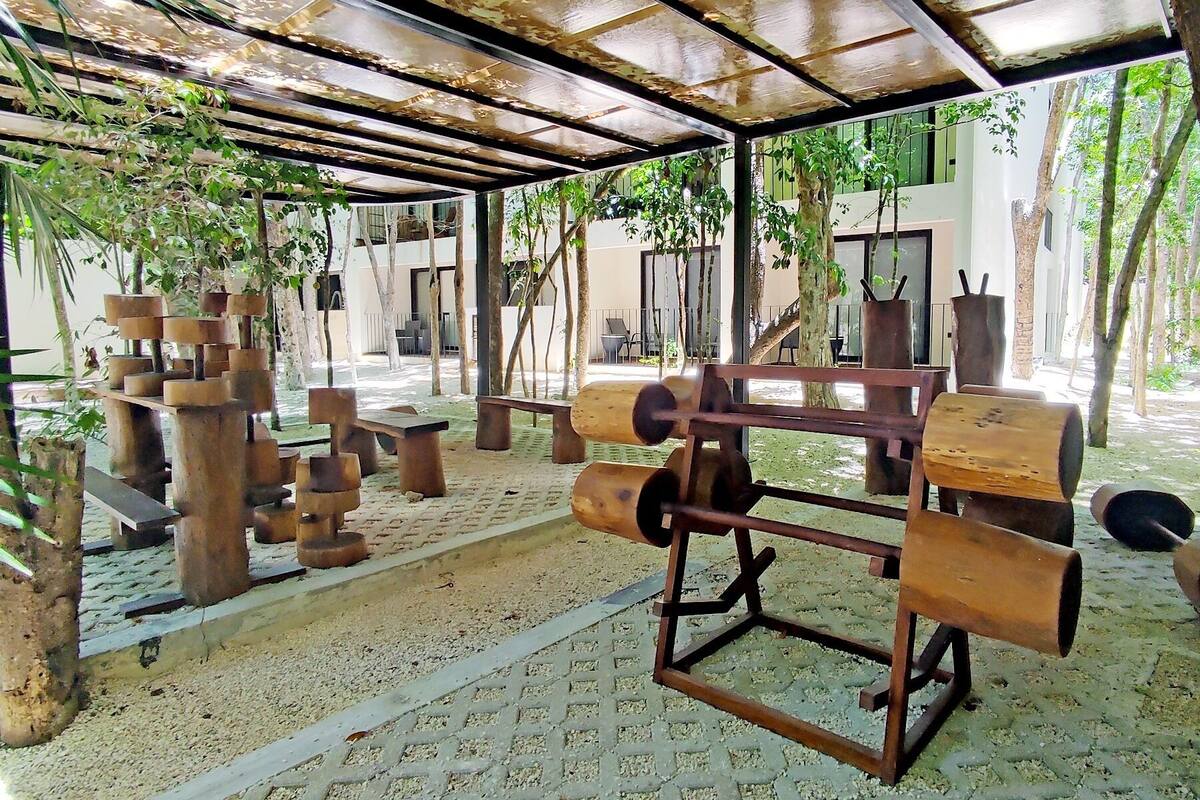 1 bedroom, premium bedding, individually decorated