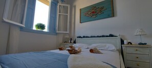 2 bedrooms, iron/ironing board, free WiFi, bed sheets