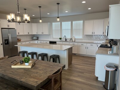 BEAUTIFUL NEWER HOME! Bozeman/Belgrade Area