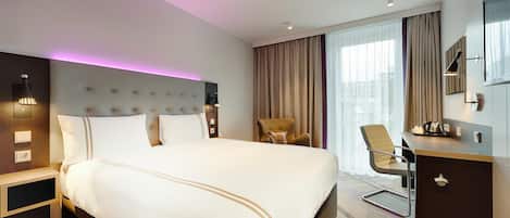 Phòng đôi Tiêu chuẩn | Phòng cách âm, bàn ủi/dụng cụ ủi quần áo