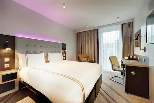 Premier Inn Hamburg City Klostertor