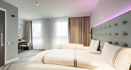 Premier Inn Hamburg City Klostertor