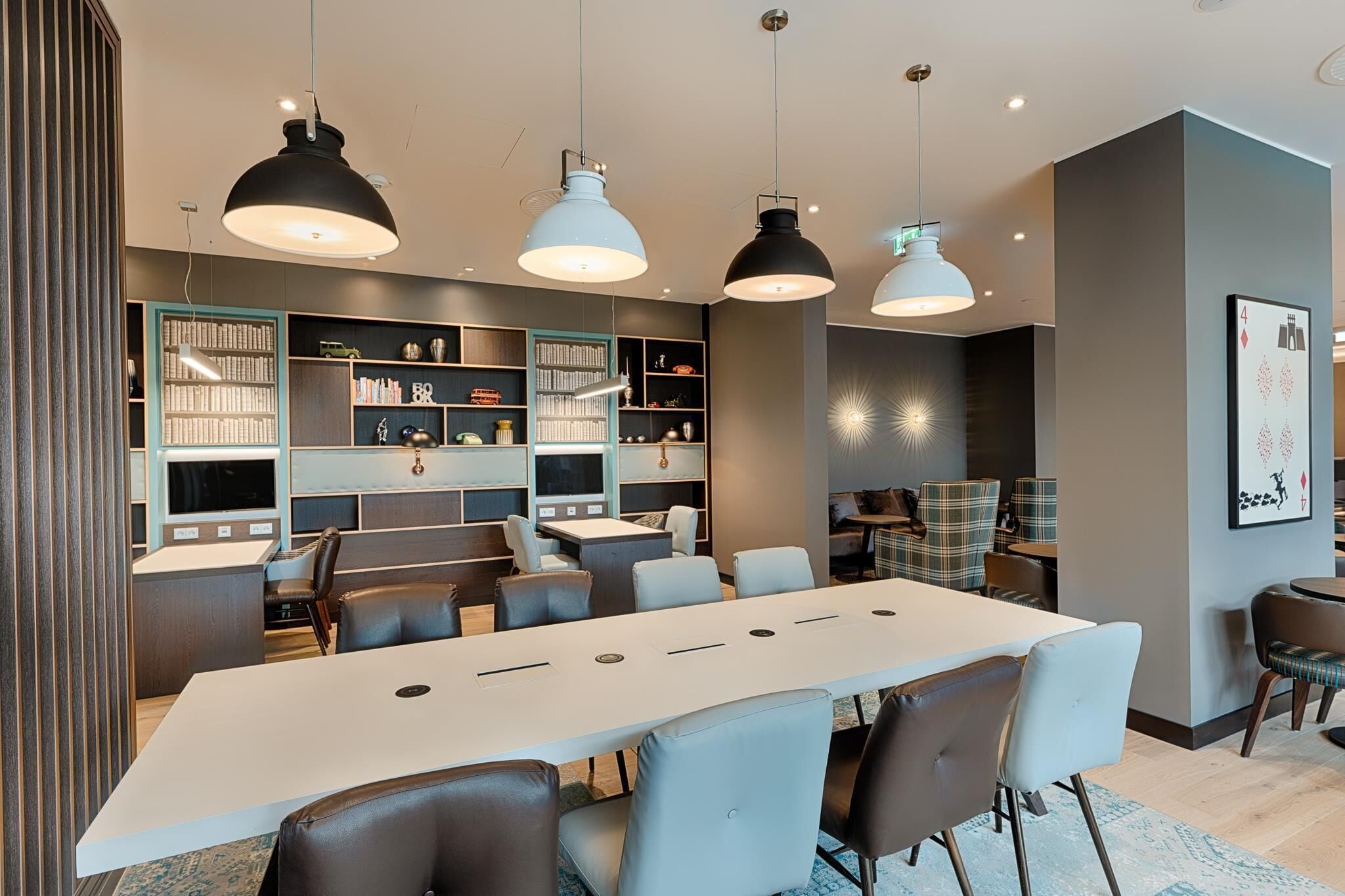 Photo - Premier Inn Hamburg City Klostertor