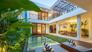 Ảnh chưa phân loại, 5 trong số 70 ảnh, nút
