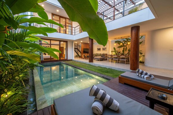 Villa, 4 habitaciones, para fumadores, alberca privada | Exterior