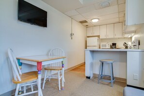 Dining - New Listing!! - 1 Bedroom Apt at the Historic Scarritt Bennett (Nashville)