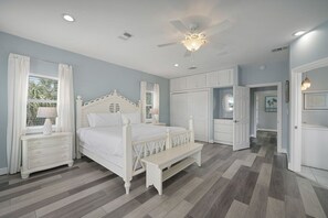 6 bedrooms, free WiFi, bed sheets