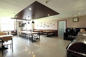 Unclassified image, 2 of 52, button - Dige Yijia Hotel (Tancheng)