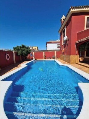 Alberca al aire libre 