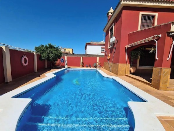 Outdoor pool