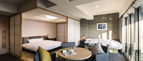 Kamar Deluks, Bebas Asap Rokok (King) | 1 kamar tidur, seprai antialergi, setrika/meja setrika, dan Wi-Fi gratis
