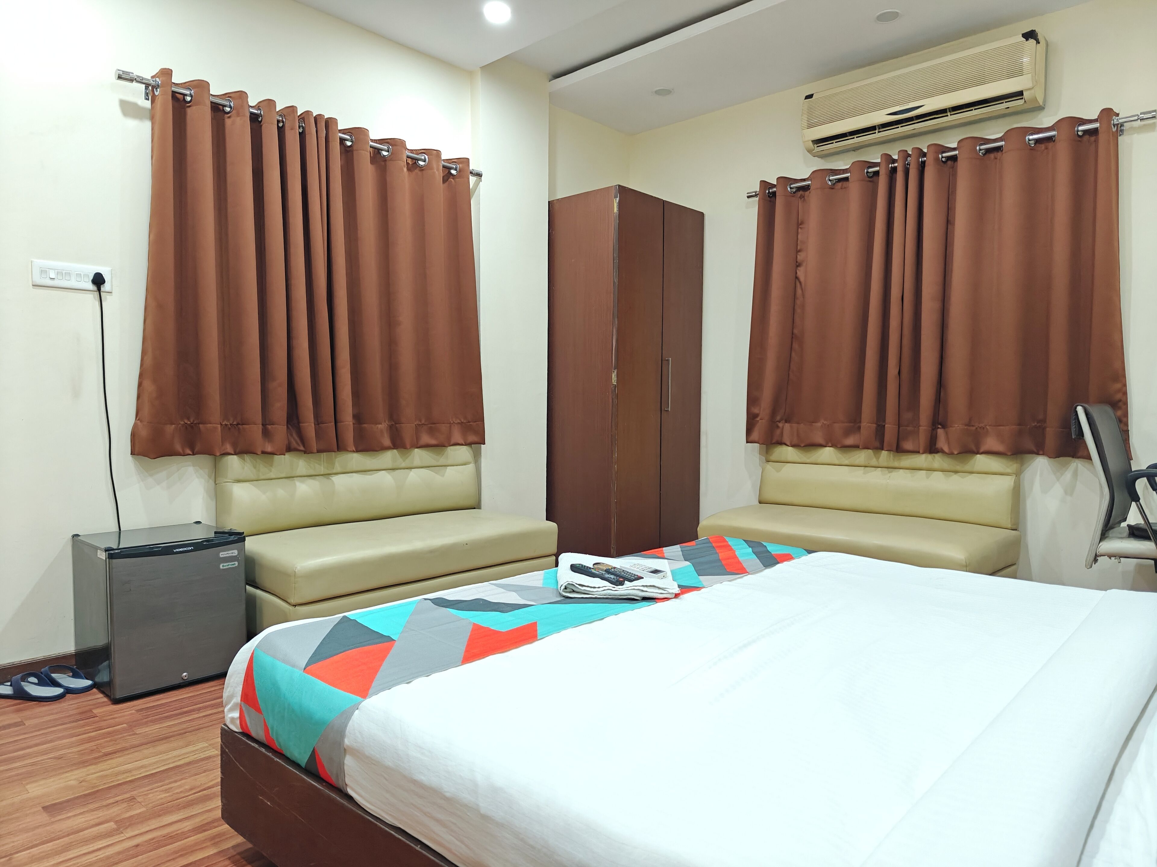 Foto - Loharkar Hotel