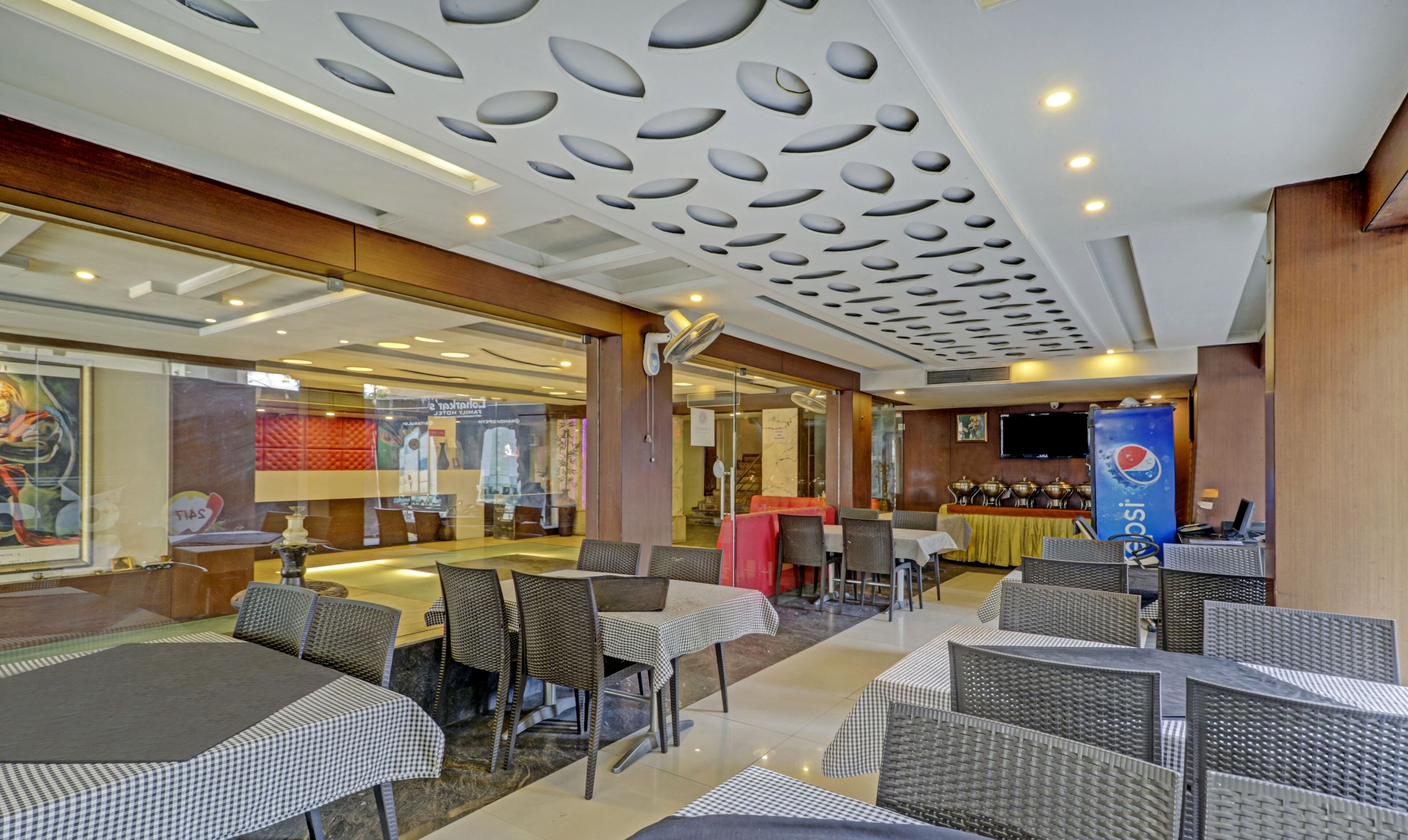 Foto - Loharkar Hotel