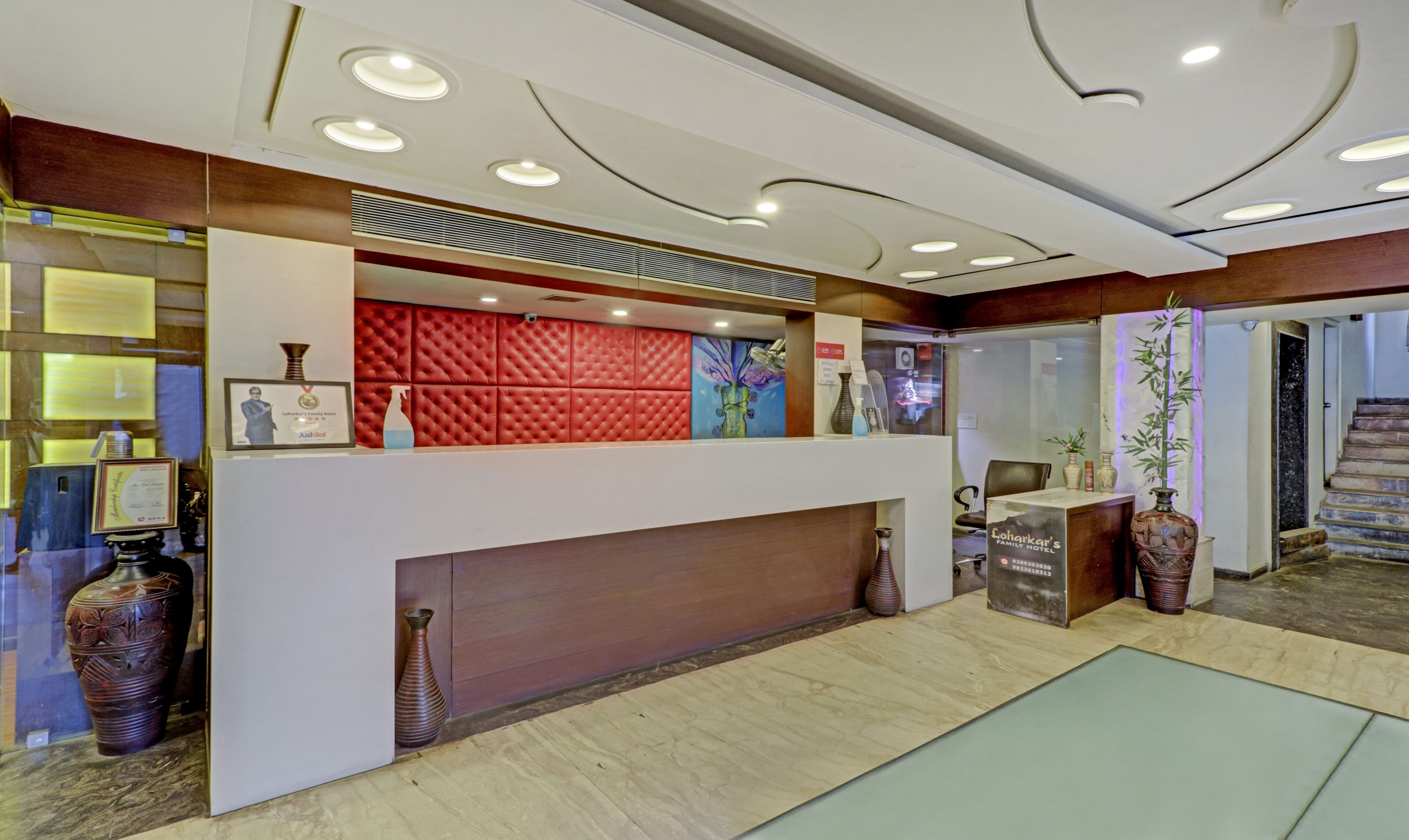 Foto - Loharkar Hotel