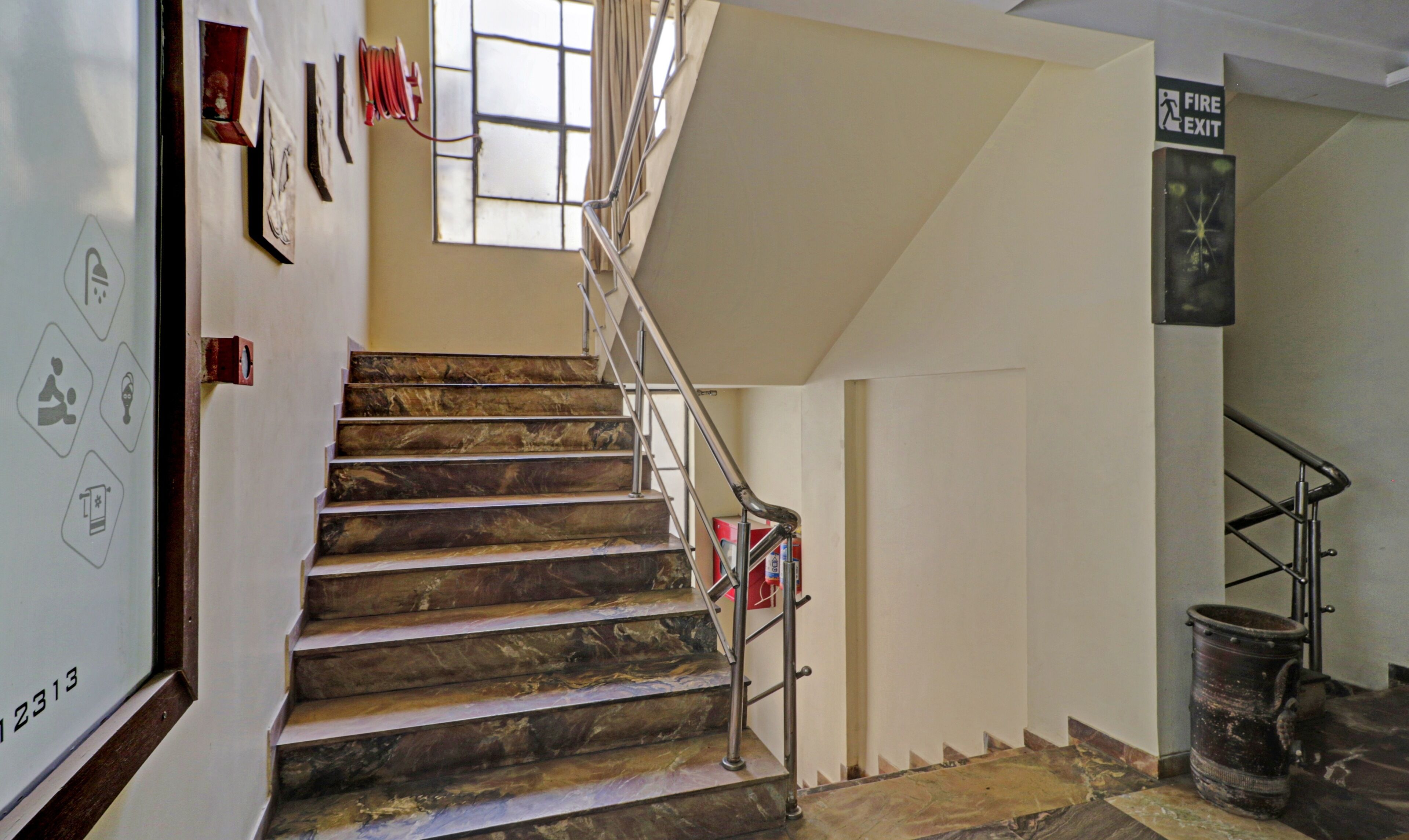 Foto - Loharkar Hotel