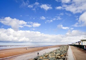 Exterior - Golden Sands Holiday Park (Rhyl)