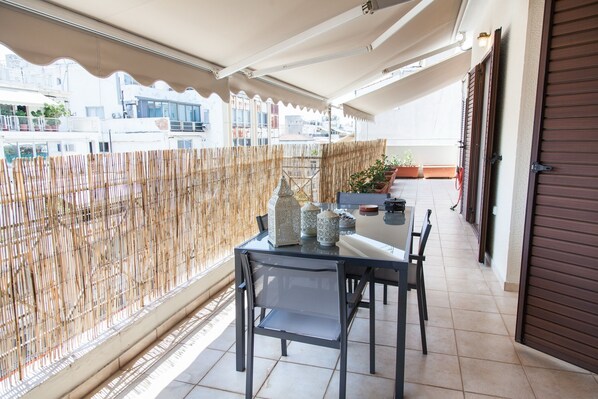 Terrace/patio - Gorgeous apartment in Piraeus (Piraeus)