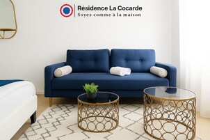 Superior Studio Suite | Individually decorated, individually furnished, laptop workspace