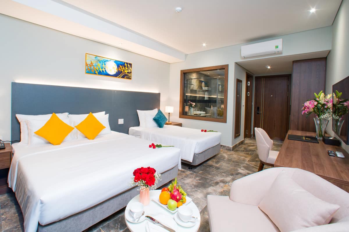 Familie driepersoonskamer | Luxe beddengoed, Tempur Pedic-bedden