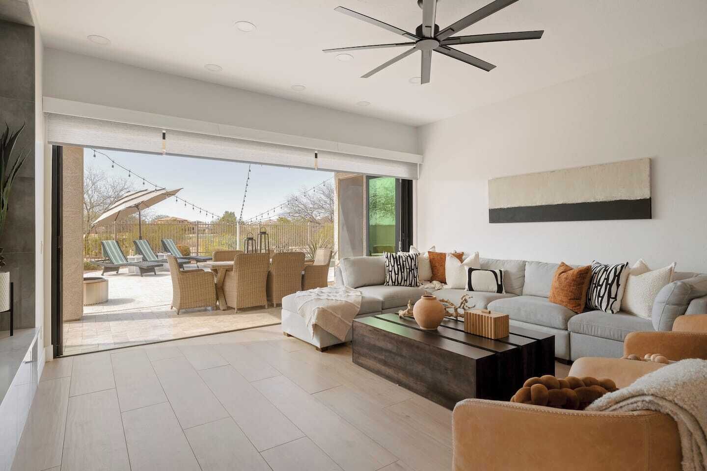 Smart TV, fireplace, offices