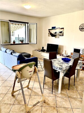 Smart-TV, DVD-Player