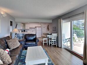 Condo (#101 - No Pets) | Living area | TV - Aqua Villa by Southern Vacation Rentals (Fort Walton Beach)