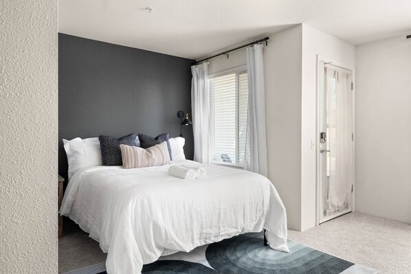 1 bedroom, iron/ironing board, free WiFi, bed sheets