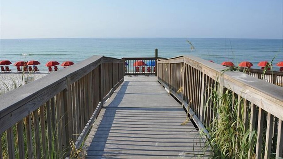 Beach Colony Resort West by SVR