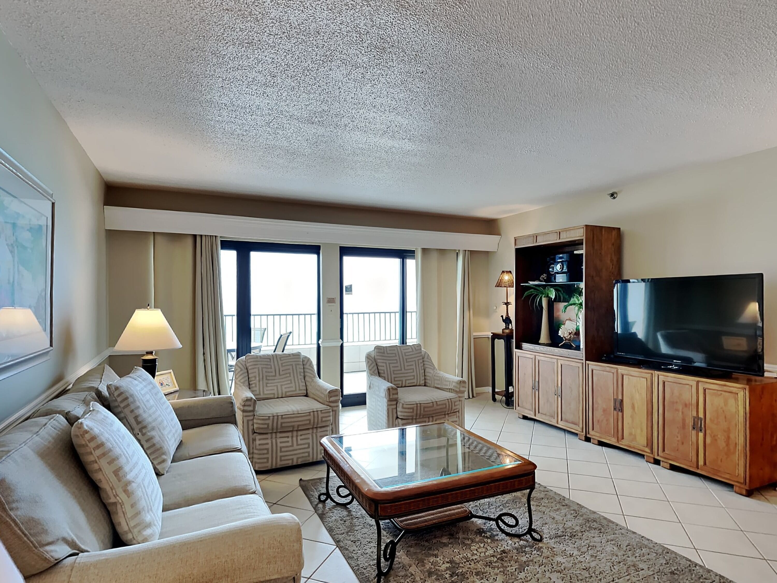 Condo, Multiple Beds, Balcony, Ocean View (#505 - No Pets) | Living area
