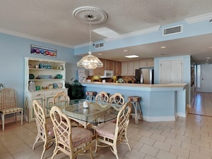 Condo (#703 - No Pets) | Dining - Belle Mer by Southern Vacation Rentals (Navarre)