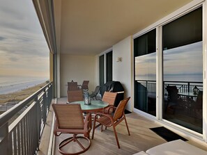 公寓客房, 多張床, 按摩浴缸, 海景 (#307 - No Pets) | 住宿一隅