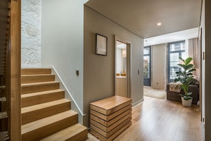 Deluxe Apartment | Living area