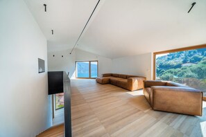 Interior - 'Villa Arias' with Lake View, Pool & Wi-Fi (Tremosine sul Garda)